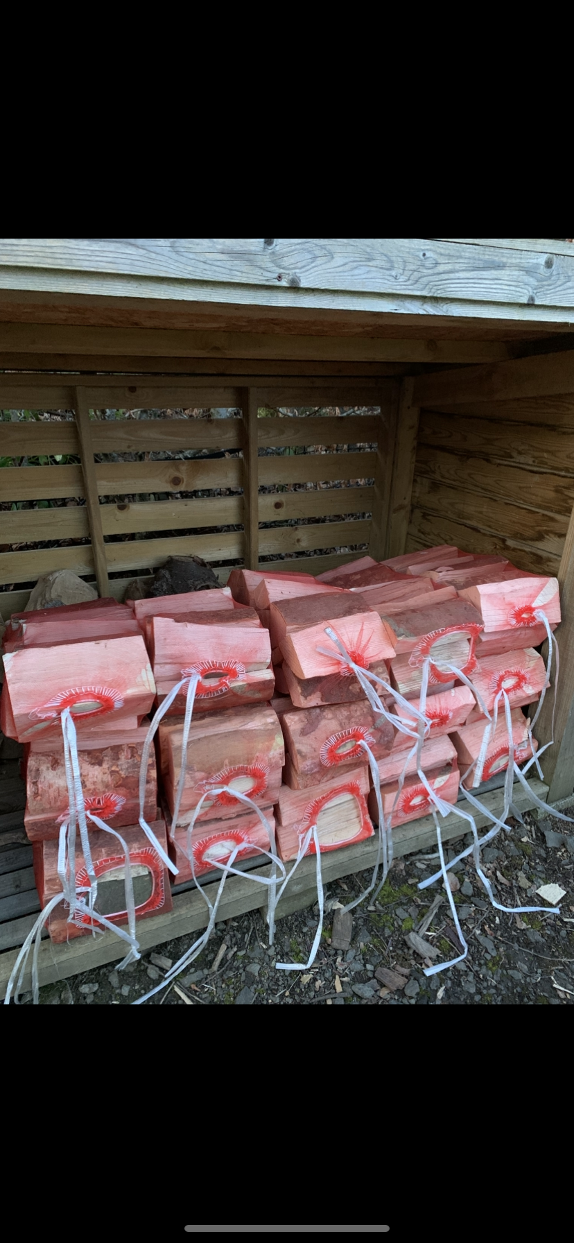 Bulk bag of logs but in nets (15 nets)