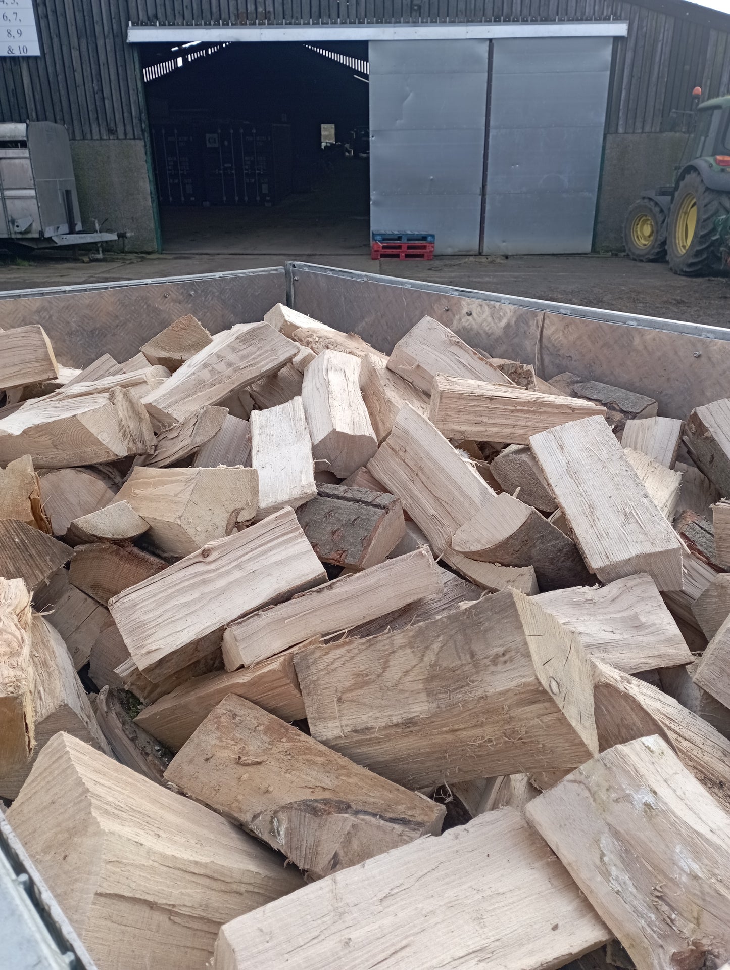 2m3 of ready to burn hardwood, tipped on your drive