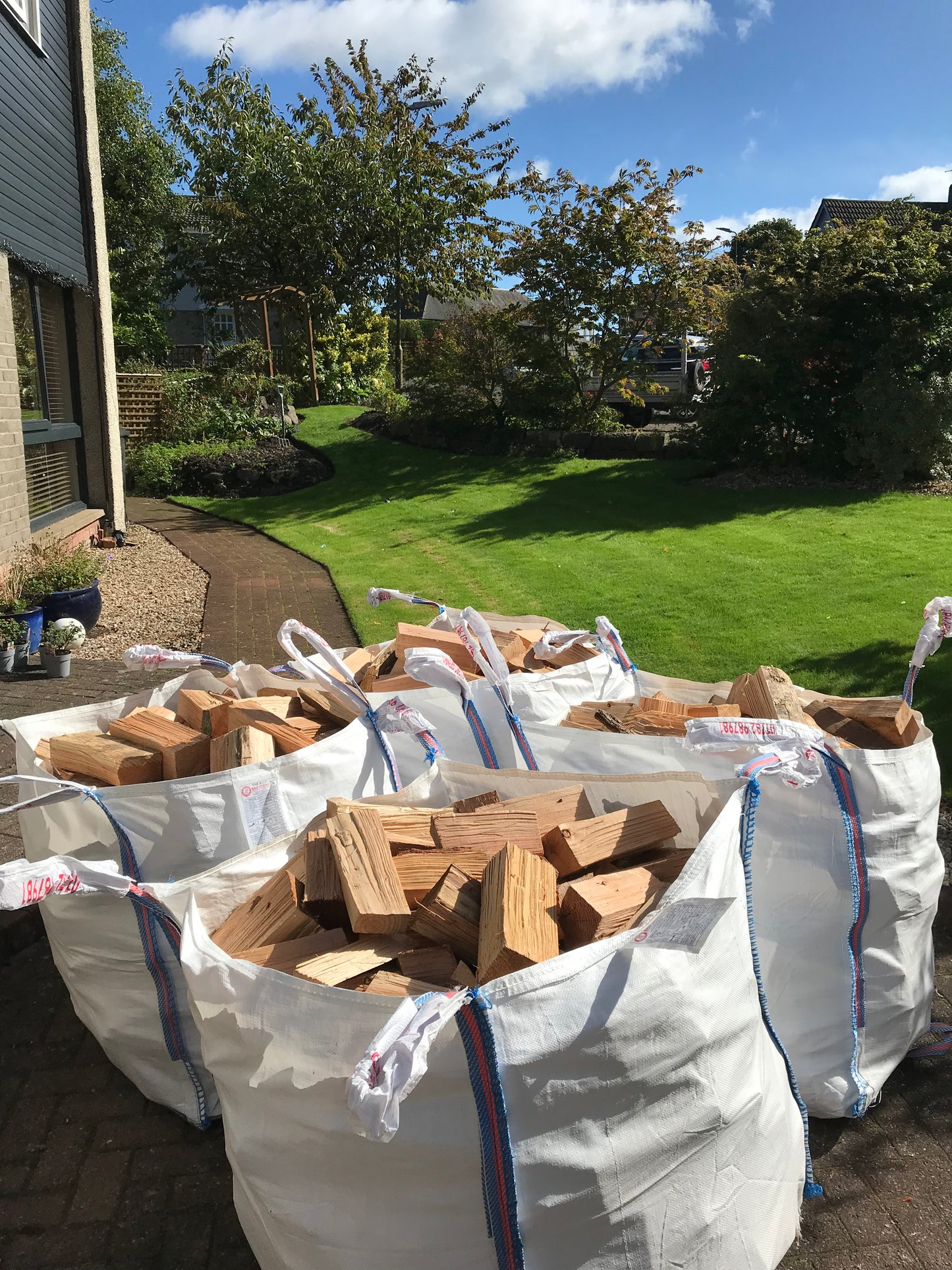 Kiln Dried Larch - 4 bags